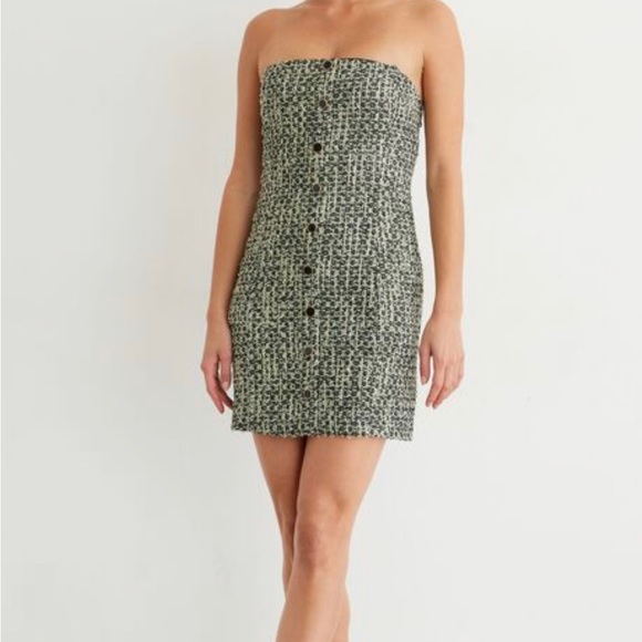 Dynamite strapless dress - Picture 2 of 4